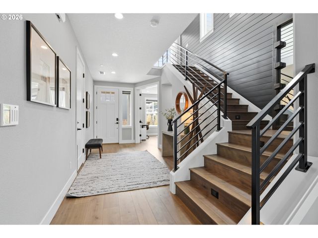 6022 Nw OLYMPIC St, Camas, WA 98607