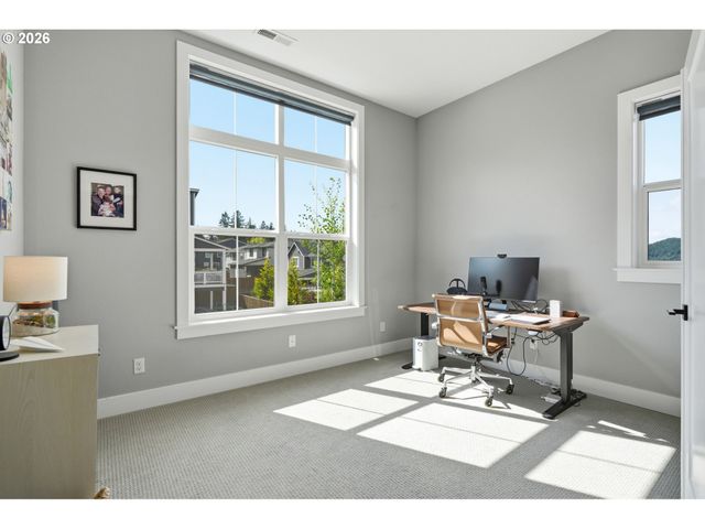 6022 Nw OLYMPIC St, Camas, WA 98607