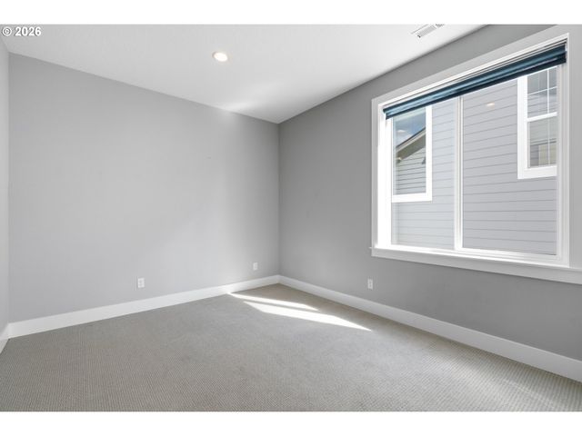 6022 Nw OLYMPIC St, Camas, WA 98607