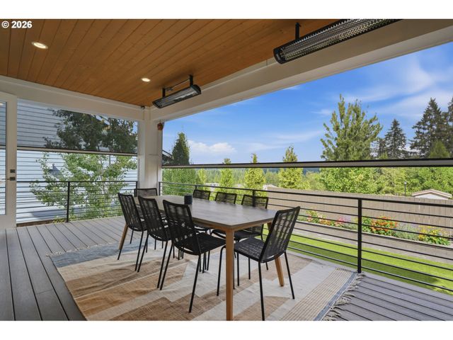 6022 Nw OLYMPIC St, Camas, WA 98607