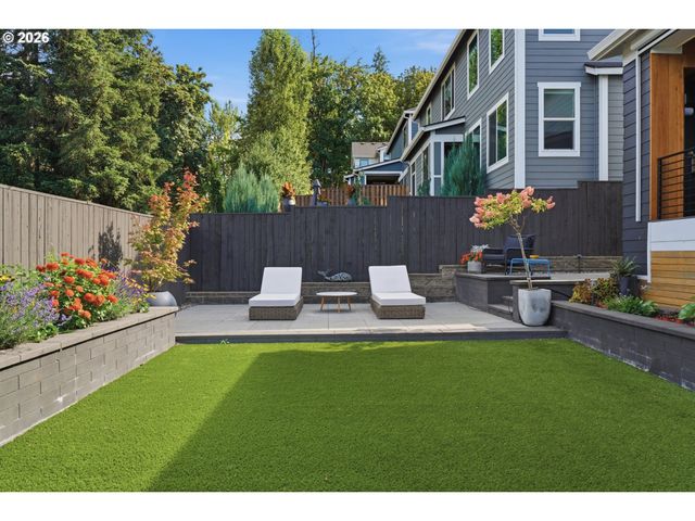 6022 Nw OLYMPIC St, Camas, WA 98607