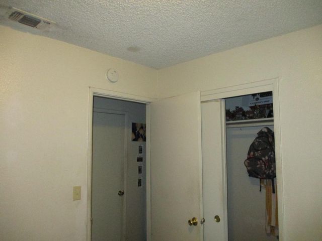 8437 Cherbourg, Stockton, CA 95210