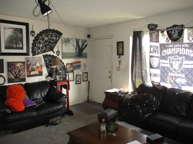 8437 Cherbourg, Stockton, CA 95210