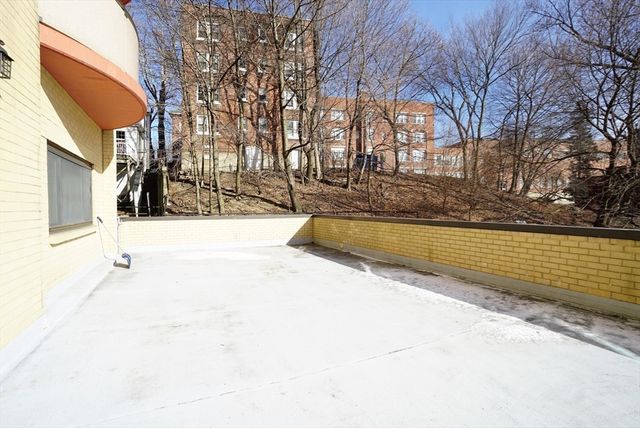 2500 Mystic Valley Pkwy 401, Medford, MA 02155