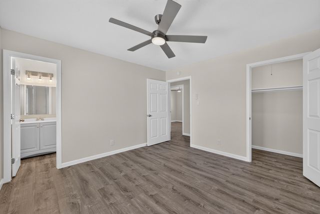102 2nd Street SE, Rio Rancho, NM 87124