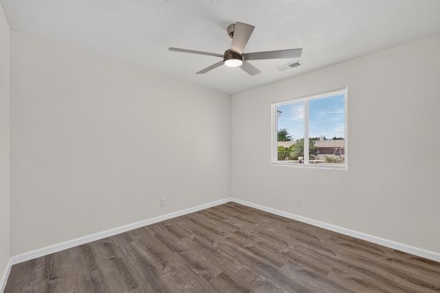102 2nd Street SE, Rio Rancho, NM 87124