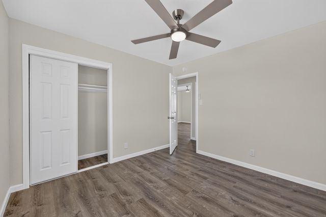102 2nd Street SE, Rio Rancho, NM 87124