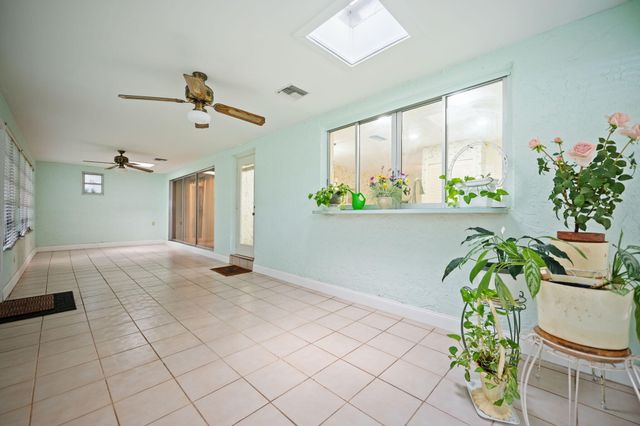 4245 NW 115th Avenue, Sunrise, FL 33323