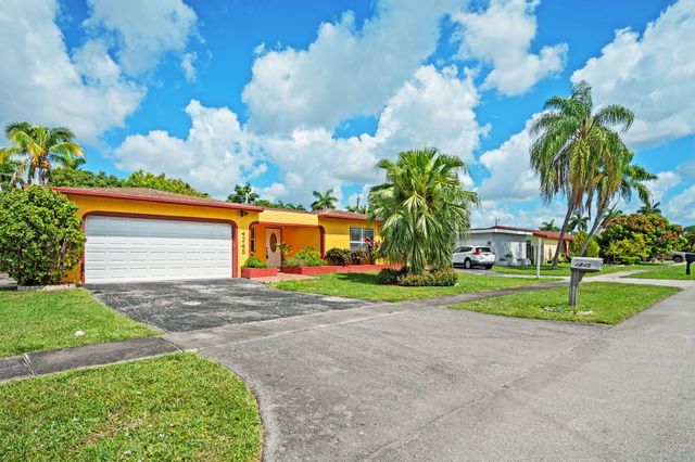 4245 NW 115th Avenue, Sunrise, FL 33323