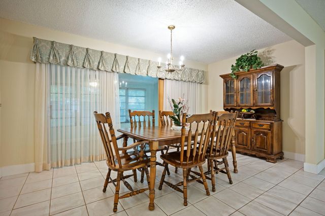 4245 NW 115th Avenue, Sunrise, FL 33323