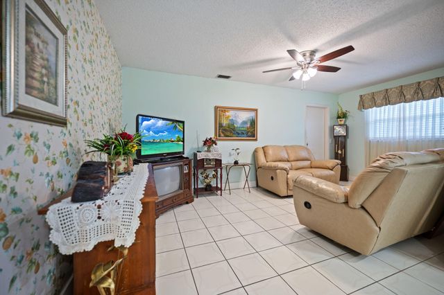 4245 NW 115th Avenue, Sunrise, FL 33323