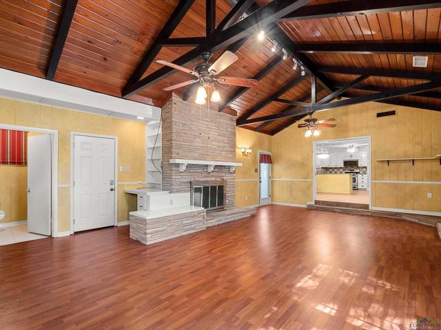 6 Lindsey Ln, Longview, TX 75601