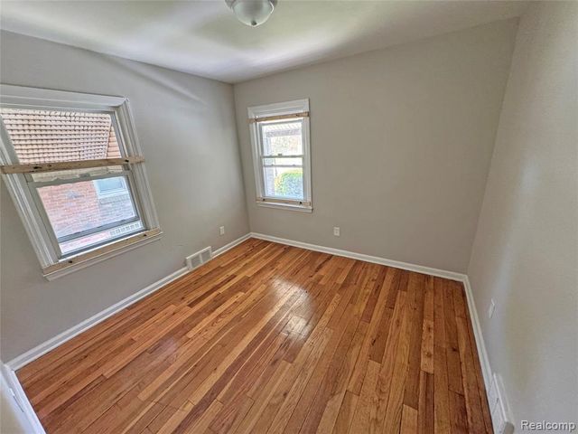 19210 Patton Street, Detroit, MI 48219