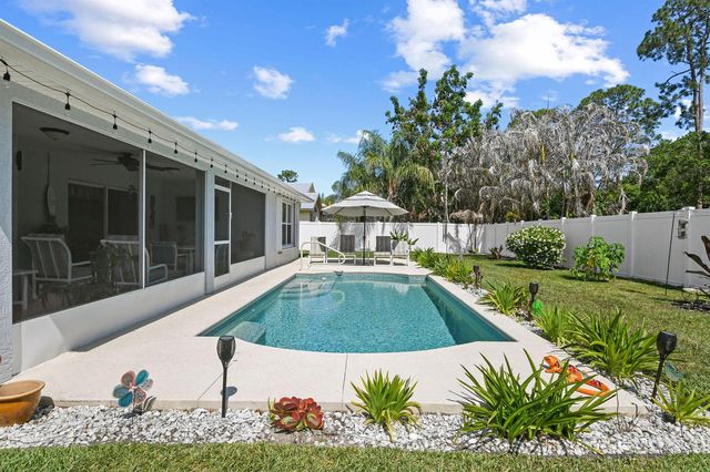 6727 Dickinson Terrace, Port St. Lucie, FL 34952