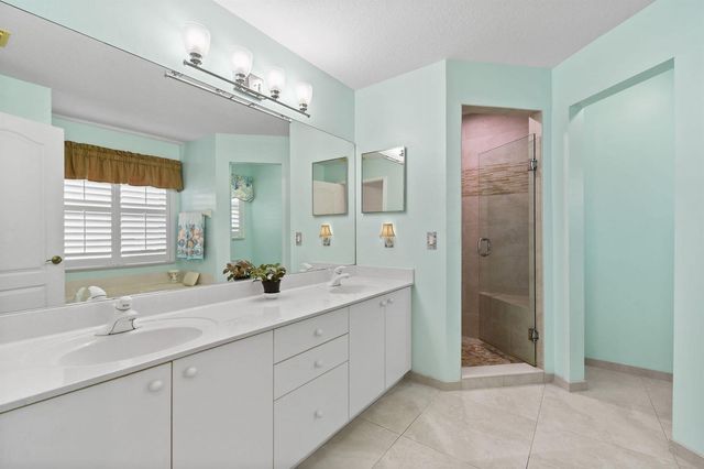 6727 Dickinson Terrace, Port St. Lucie, FL 34952