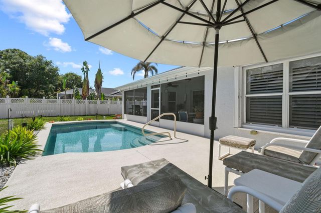 6727 Dickinson Terrace, Port St. Lucie, FL 34952