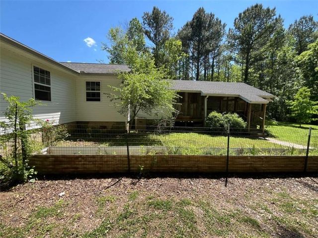 1725 NE Floyd Springs Road, Armuchee, GA 30105