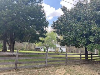 1725 NE Floyd Springs Road, Armuchee, GA 30105