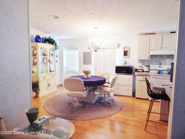 1356 Turkey Creek Drive NE, Palm Bay, FL 32905