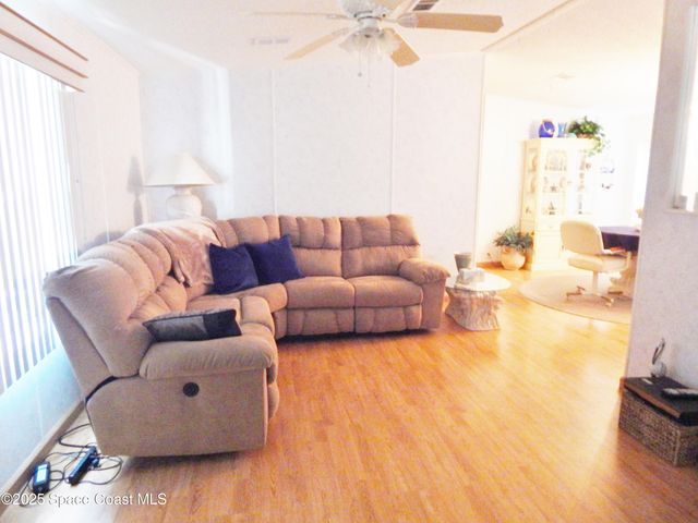 1356 Turkey Creek Drive NE, Palm Bay, FL 32905