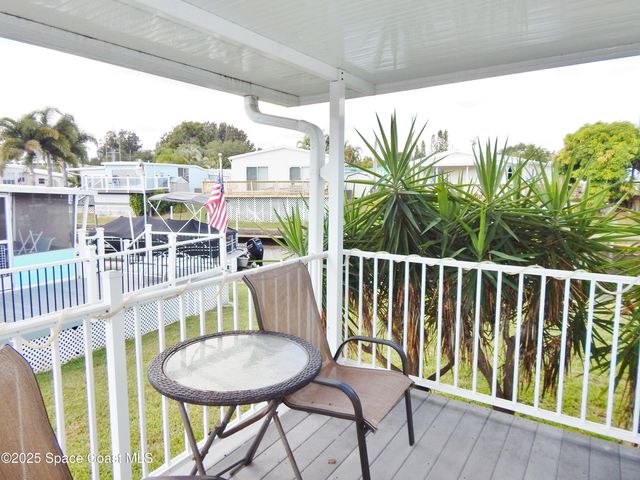 1356 Turkey Creek Drive NE, Palm Bay, FL 32905