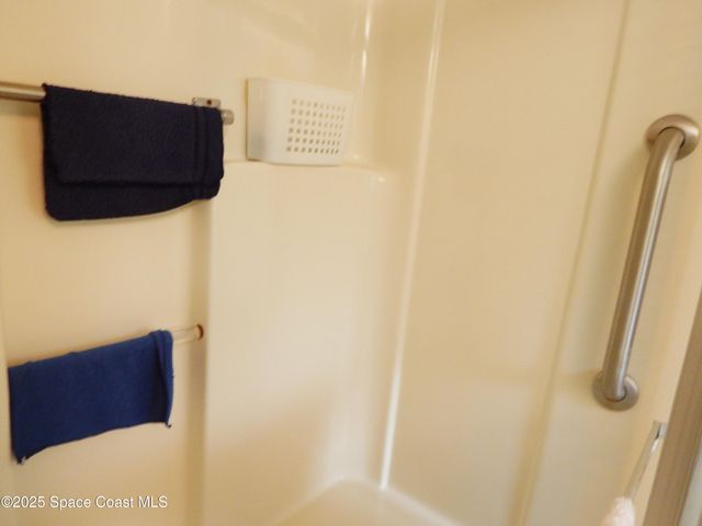 1356 Turkey Creek Drive NE, Palm Bay, FL 32905