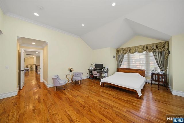 29 Meadow Street, Demarest, NJ 07627