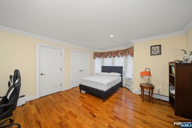 29 Meadow Street, Demarest, NJ 07627