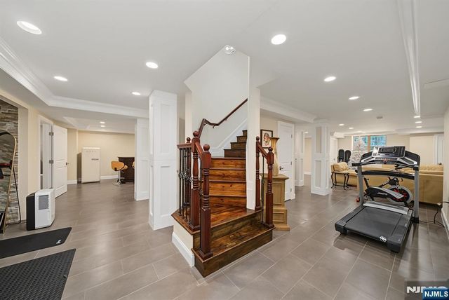 29 Meadow Street, Demarest, NJ 07627