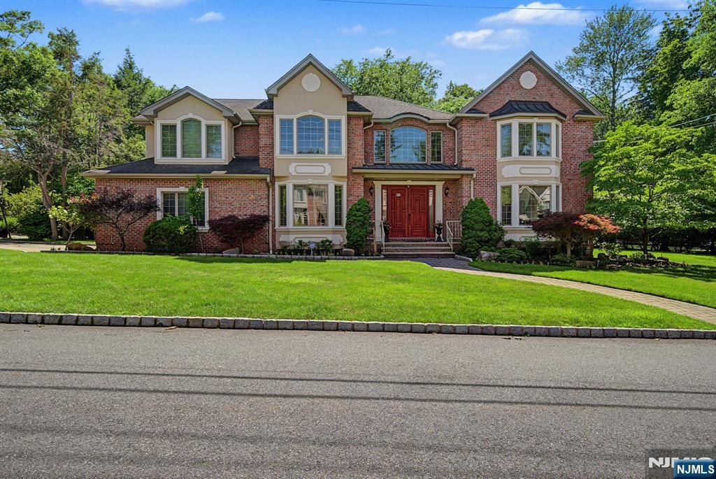 29 Meadow Street, Demarest, NJ 07627