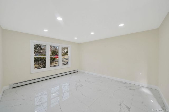 95 Berkshire Drive, Farmingville, NY 11738