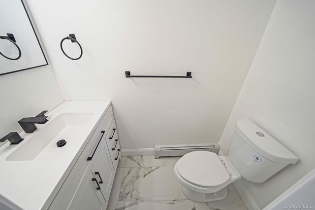 95 Berkshire Drive, Farmingville, NY 11738