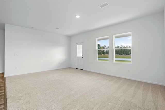 551 Silver Pidgeon St, Aynor, SC 29511
