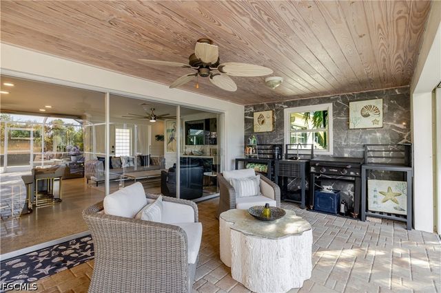 2579 Eighth AVE, St James City, FL 33956