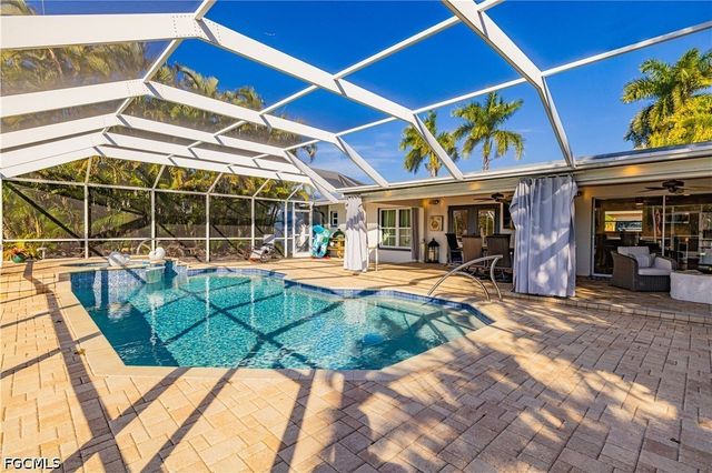 2579 Eighth AVE, St James City, FL 33956