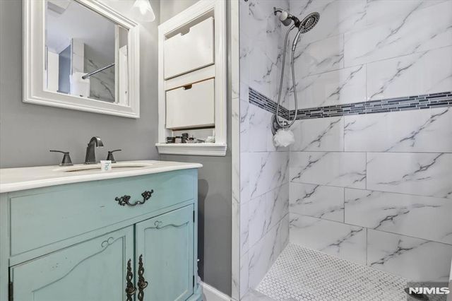 66 7th Avenue, Hawthorne, NJ 07506