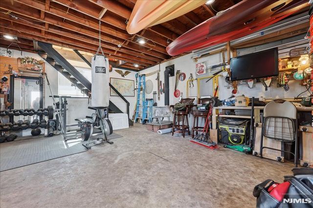 66 7th Avenue, Hawthorne, NJ 07506