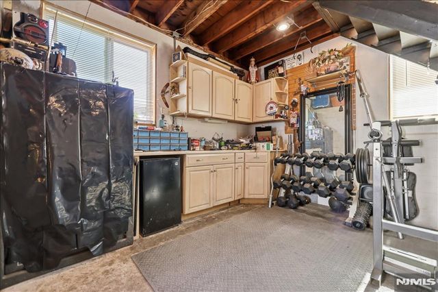 66 7th Avenue, Hawthorne, NJ 07506