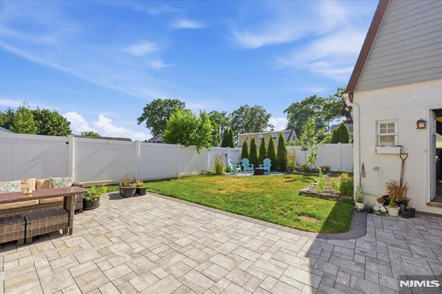 66 7th Avenue, Hawthorne, NJ 07506