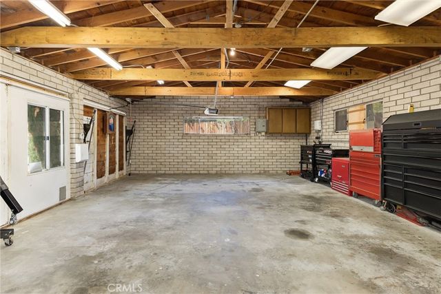 90 Summit, Banning, CA 92220