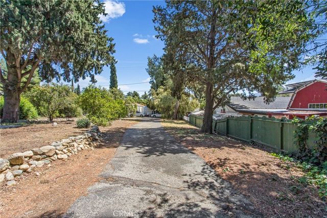 90 Summit, Banning, CA 92220