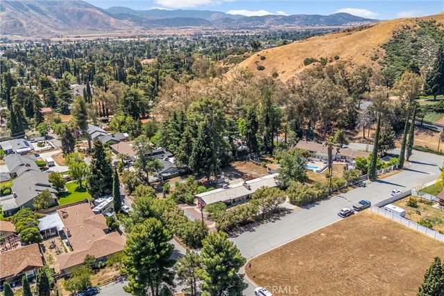 90 Summit, Banning, CA 92220