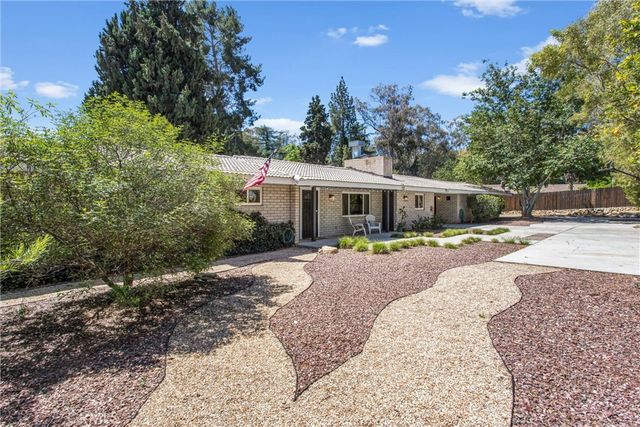 90 Summit, Banning, CA 92220