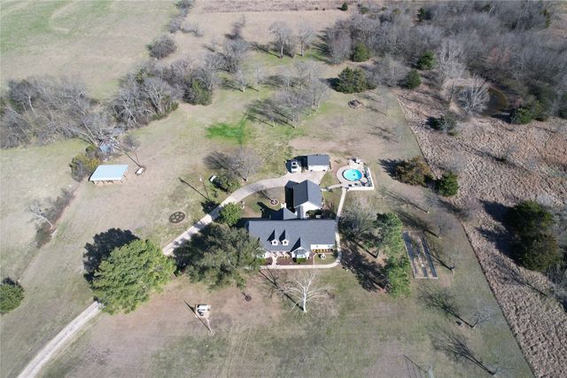 1941 Farm Road 3389, Brashear, TX 75420