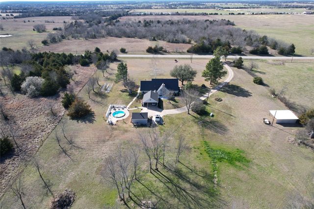 1941 Farm Road 3389, Brashear, TX 75420
