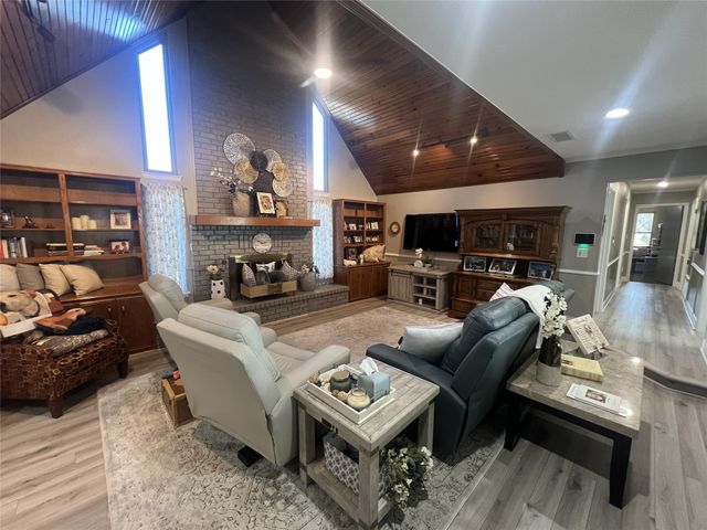 1941 Farm Road 3389, Brashear, TX 75420