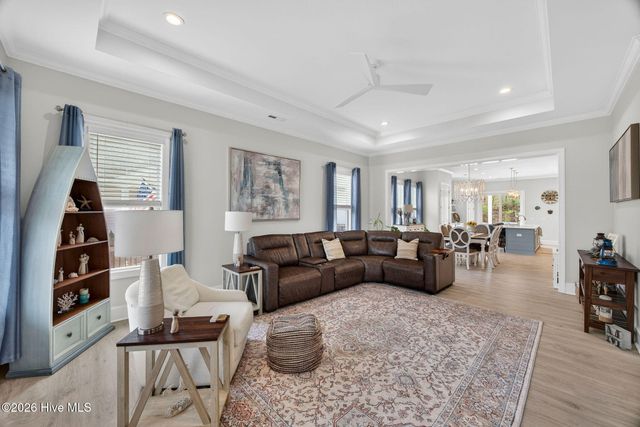 332 Cornubia Drive, Castle Hayne, NC 28429