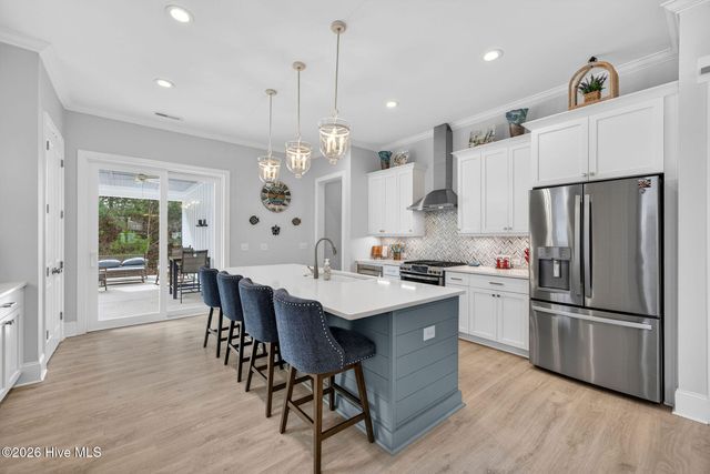 332 Cornubia Drive, Castle Hayne, NC 28429