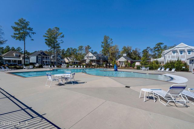 332 Cornubia Drive, Castle Hayne, NC 28429