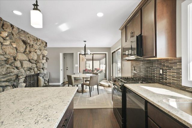 7 Diana Court, Portage, IN 46368